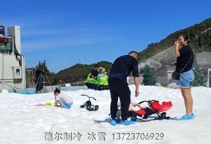 宜昌三（sān）峽龍泉湖冰雪（xuě）樂園